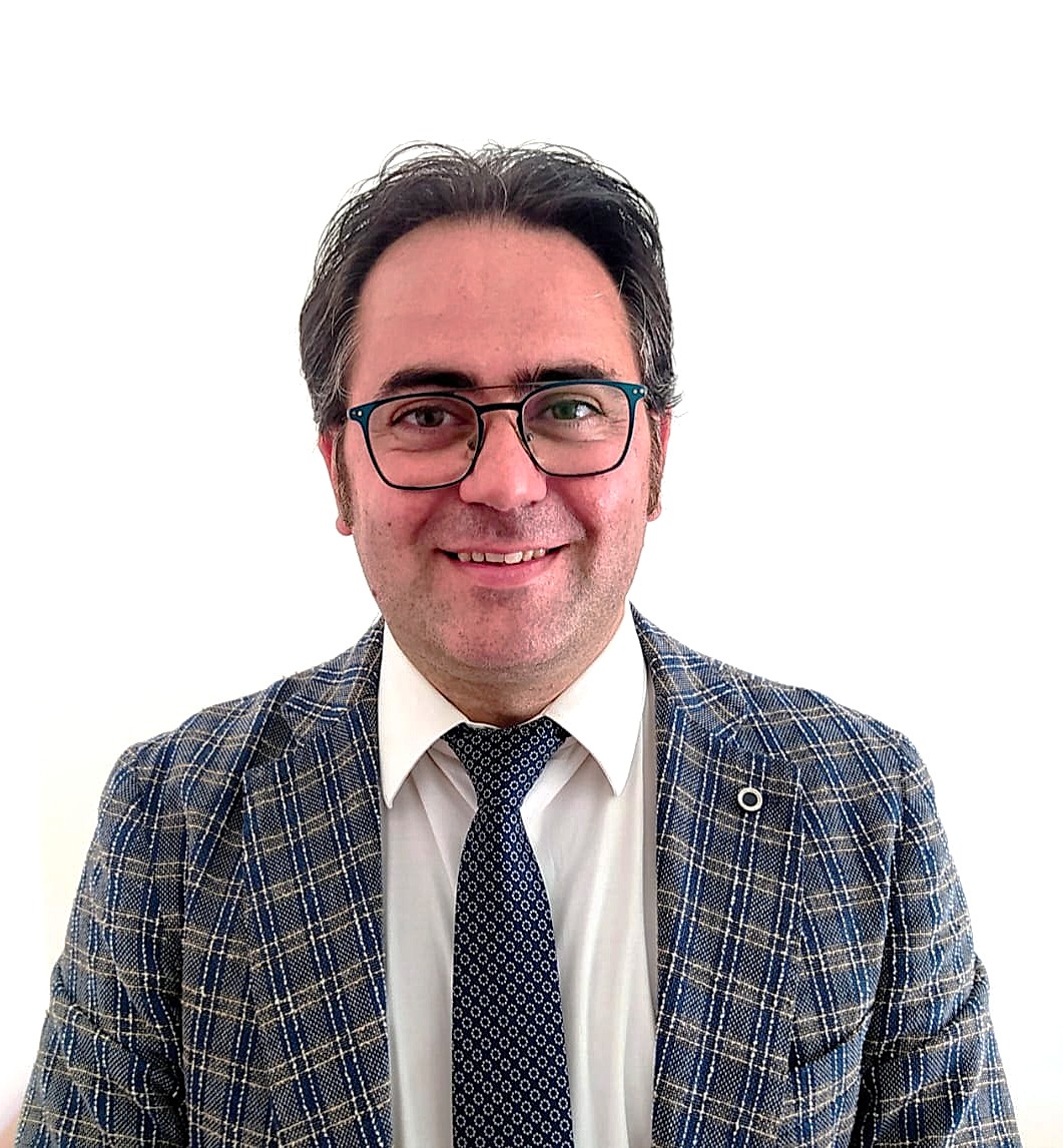 Avv. Giuseppe Natuzzi